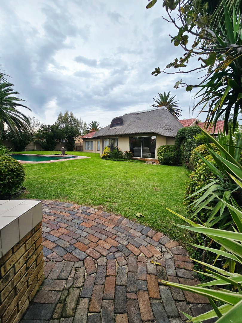 3 Bedroom Property for Sale in La Hoff North West